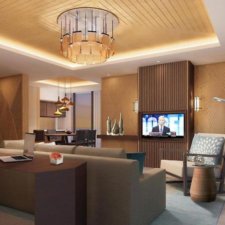 The Rinra Hotell Makassar Exteriör bild